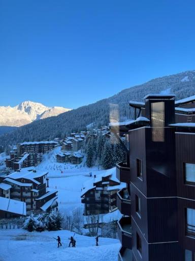 La Tania La Saboia Sleep 8 Private Sauna Lounge Dining 2 Bathrooms Kitchen 2 Balconies Ski In Out Extérieur photo
